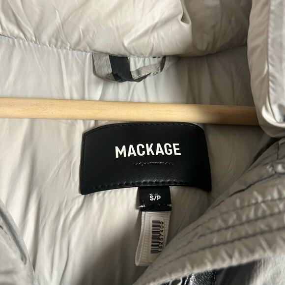 Mackage Freya Gray Hooded Down Puffer Jacket Coat Size Small - Picture 15 of 15